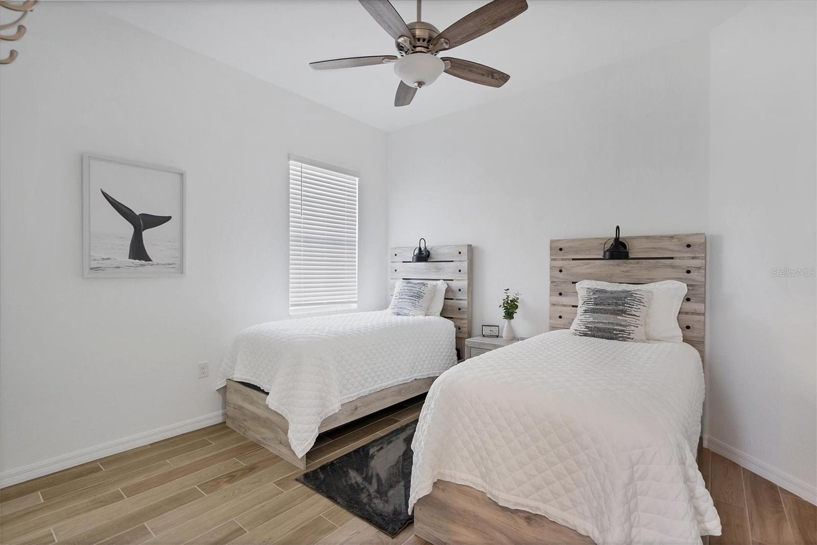 Image 21 of 65 For 25228 Longmeadow Drive