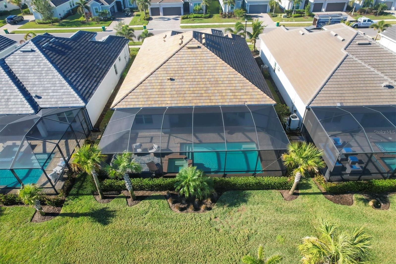 Image 35 of 65 For 25228 Longmeadow Drive