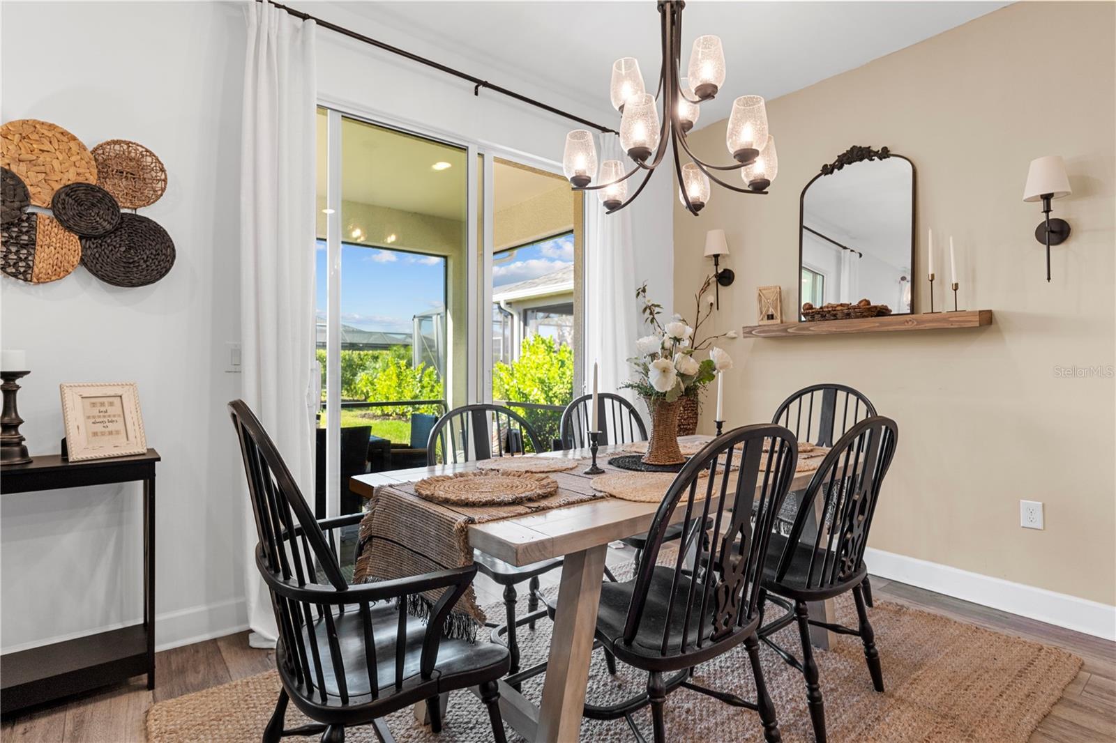 Image 18 of 77 For 43104 Lakeside Way