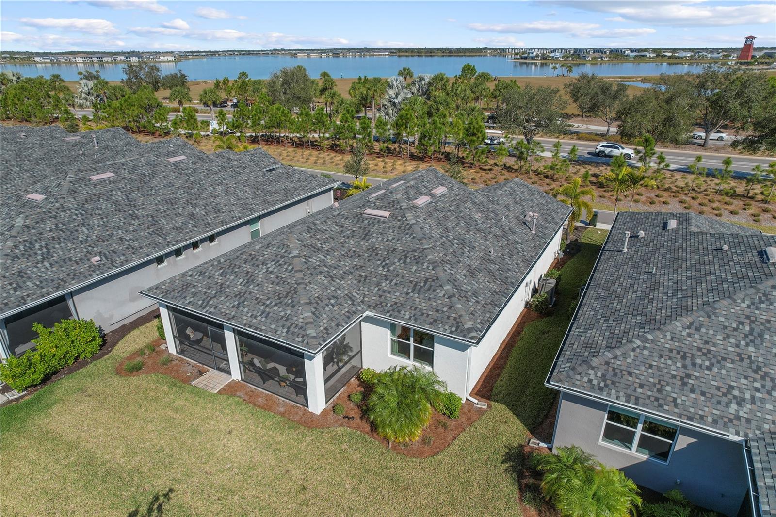 Image 39 of 77 For 43104 Lakeside Way