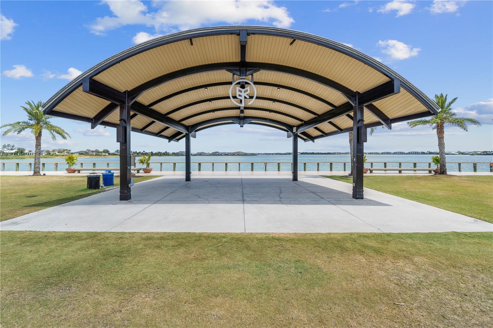 Image 53 of 77 For 43104 Lakeside Way