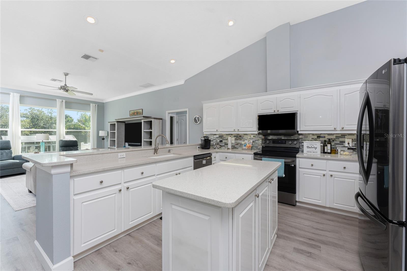 Image 10 of 72 For 1052 Eppinger Drive