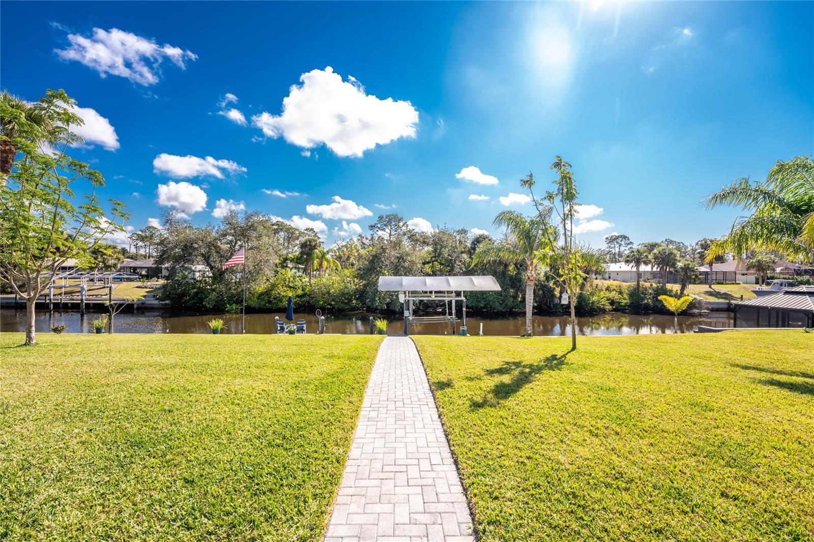 Image 41 of 72 For 1052 Eppinger Drive