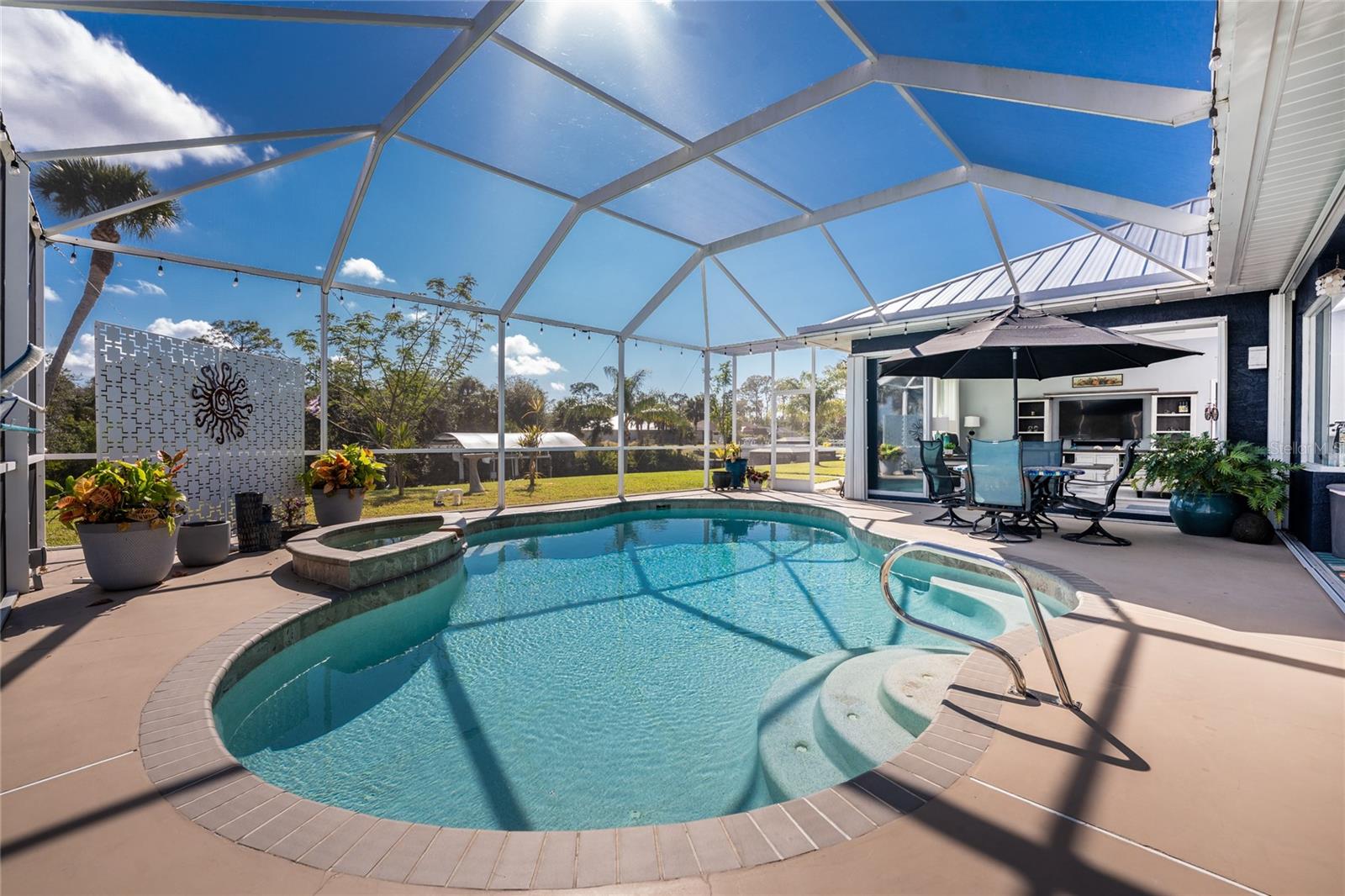 Image 5 of 72 For 1052 Eppinger Drive