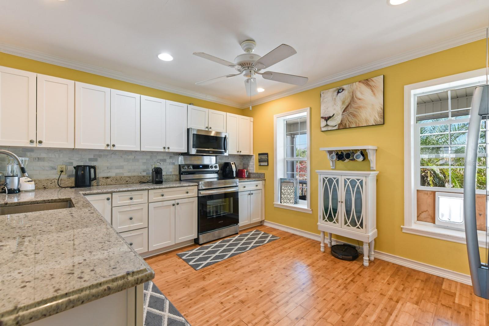 Image 10 of 49 For 17455 Boca Vista Road