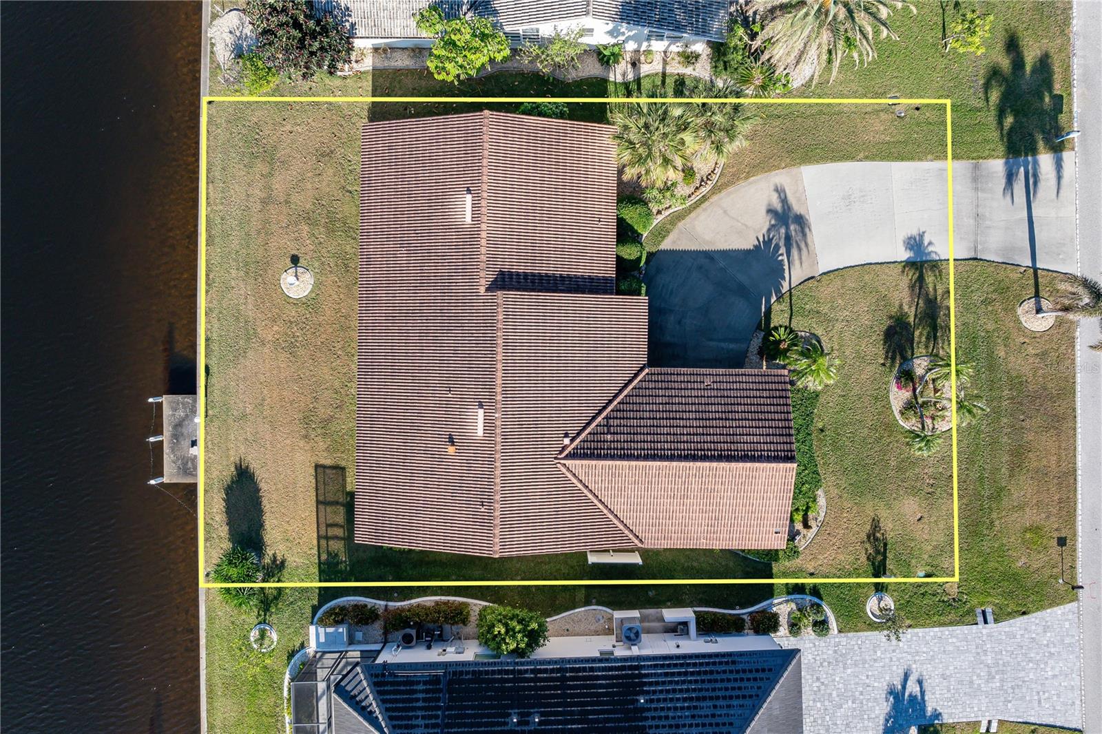 Image 15 of 65 For 716 Monaco Drive