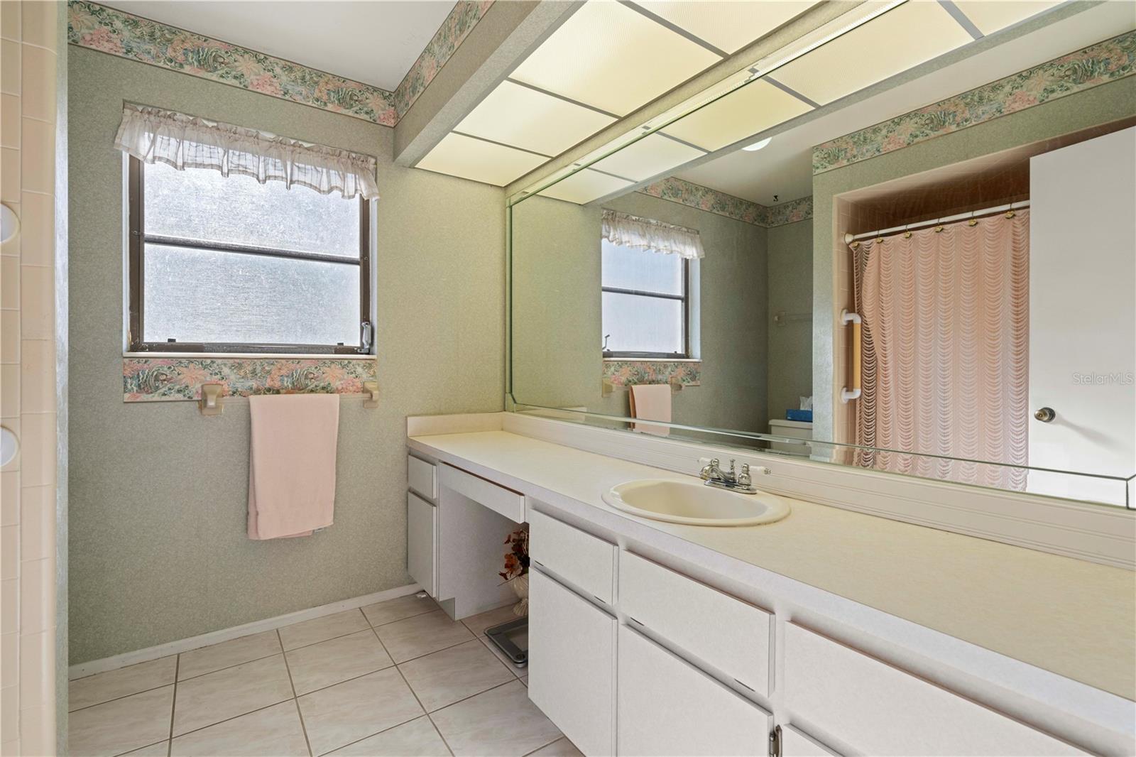 Image 42 of 65 For 716 Monaco Drive