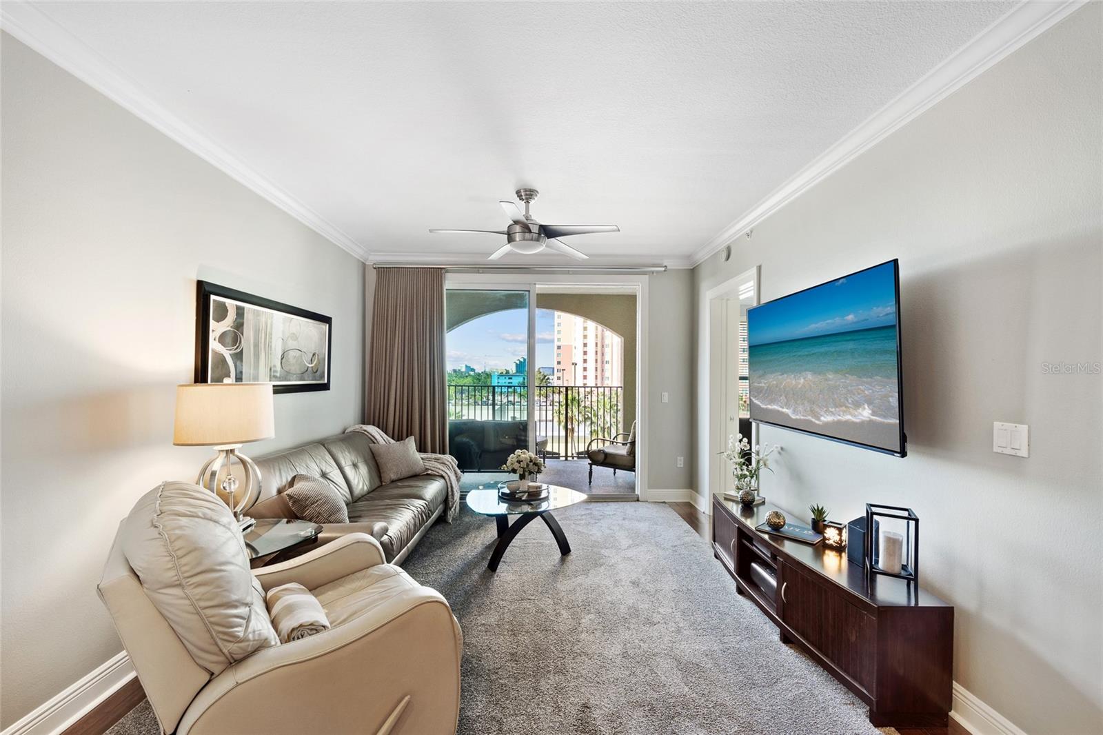 Image 6 of 47 For 2825 Palm Beach Boulevard 605