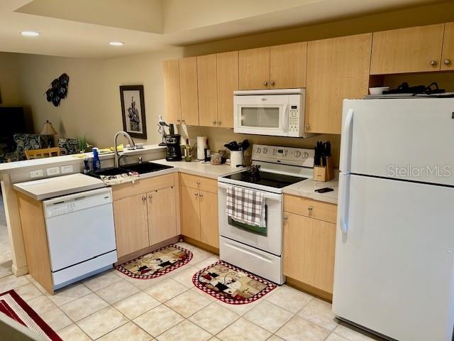 Image 3 of 13 For 1186 Rio De Janeiro Avenue 106