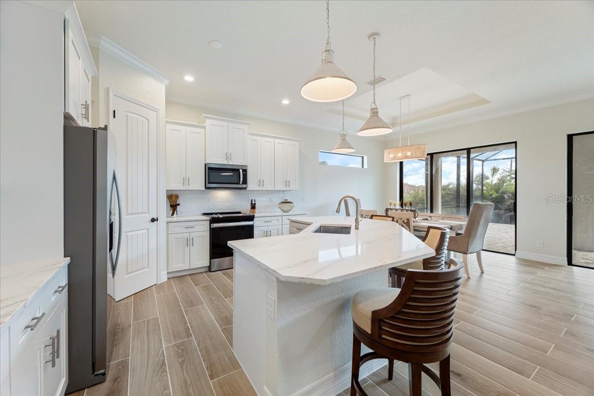 Image 11 of 40 For 13356 Rayburn Lane