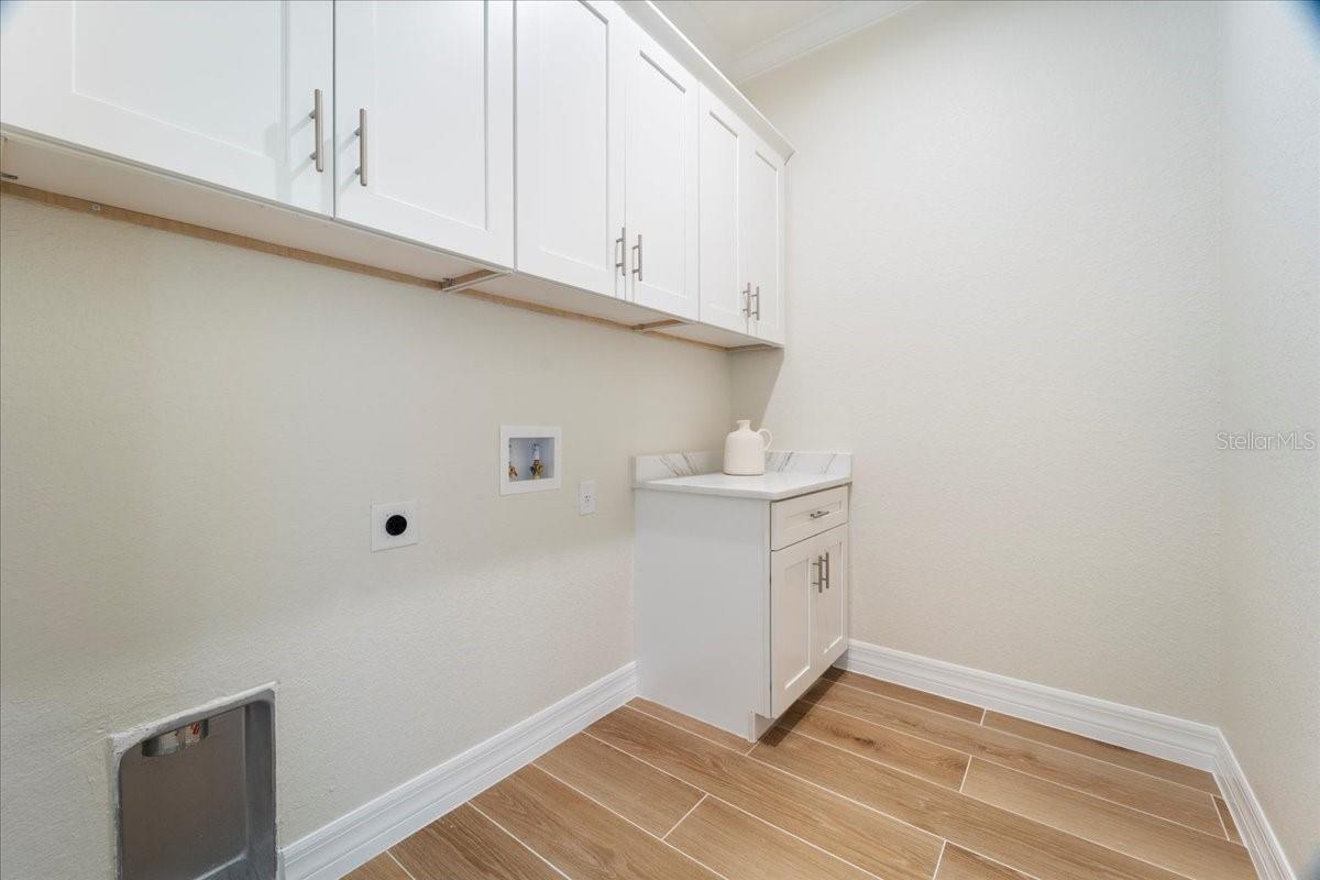 Image 31 of 40 For 13356 Rayburn Lane