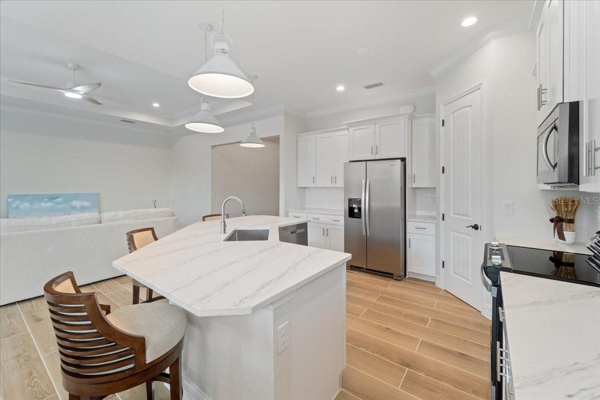 Image 32 of 40 For 13356 Rayburn Lane
