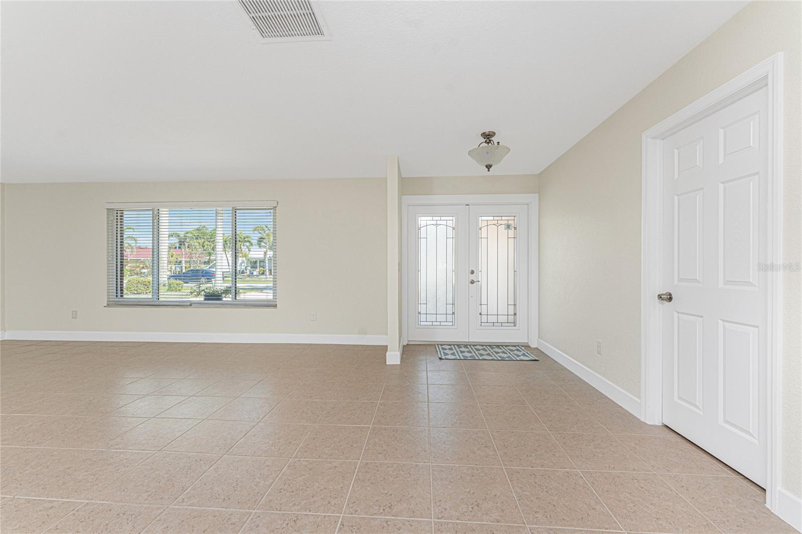 Image 5 of 74 For 35 Sabal Drive