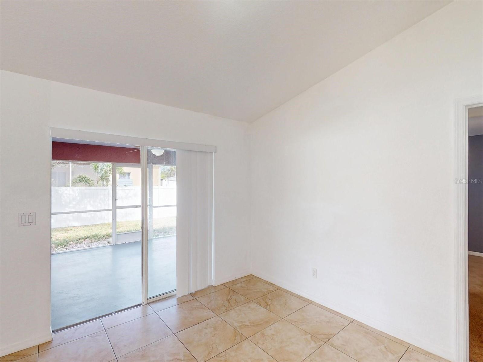 Image 12 of 34 For 20370 Mount Prospect Avenue