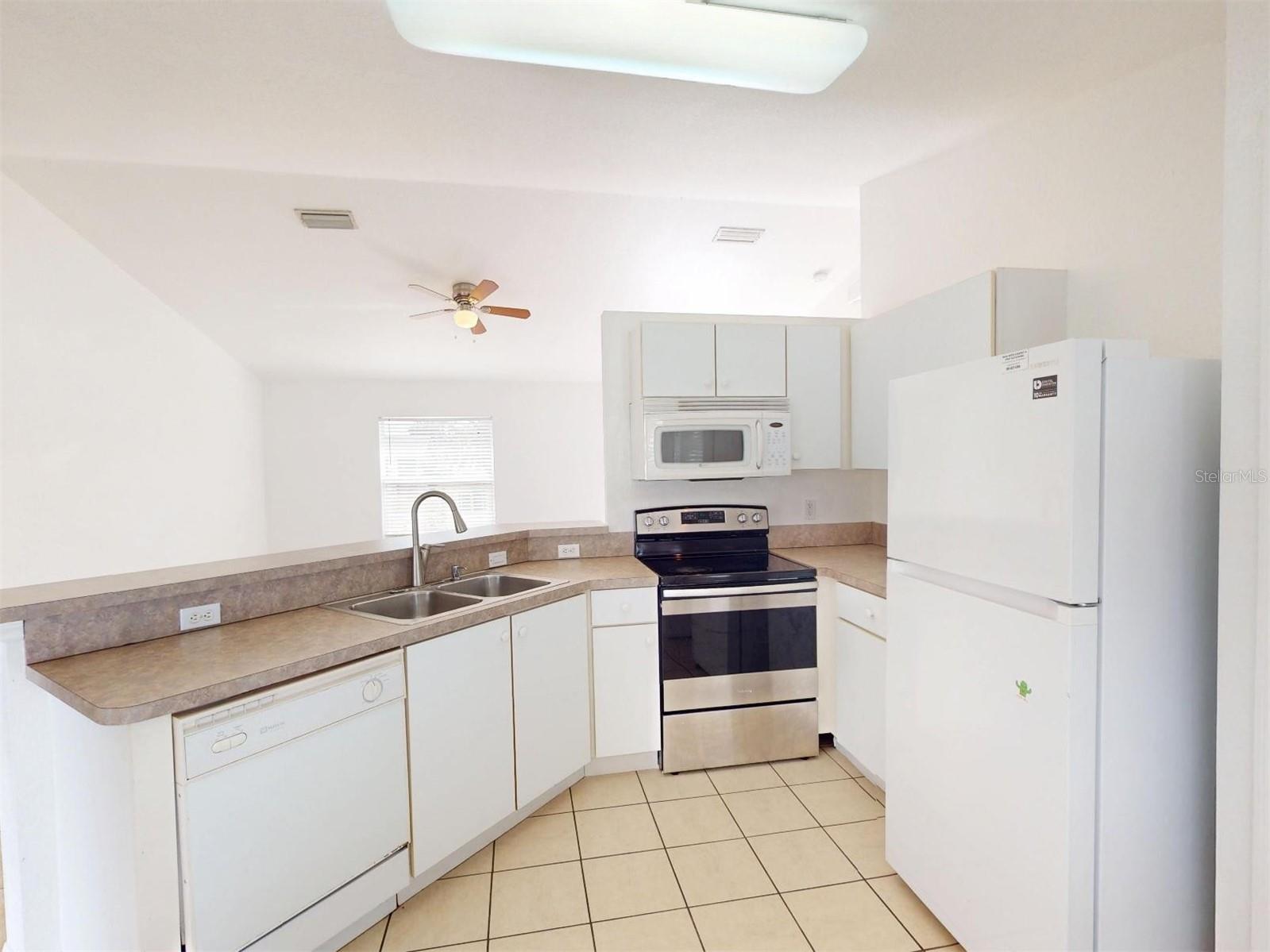 Image 8 of 34 For 20370 Mount Prospect Avenue