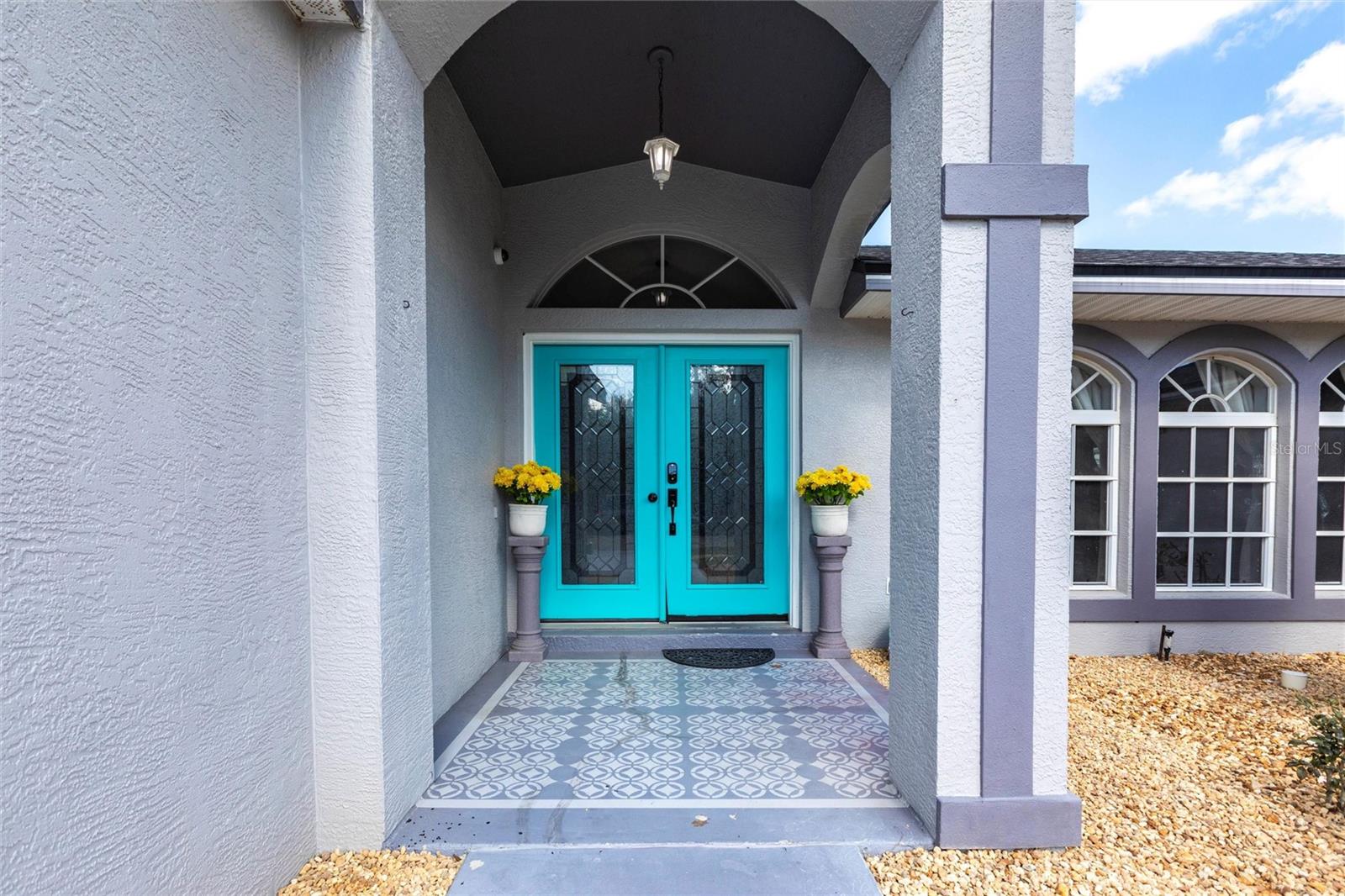 Image 5 of 47 For 23144 Donalda Avenue