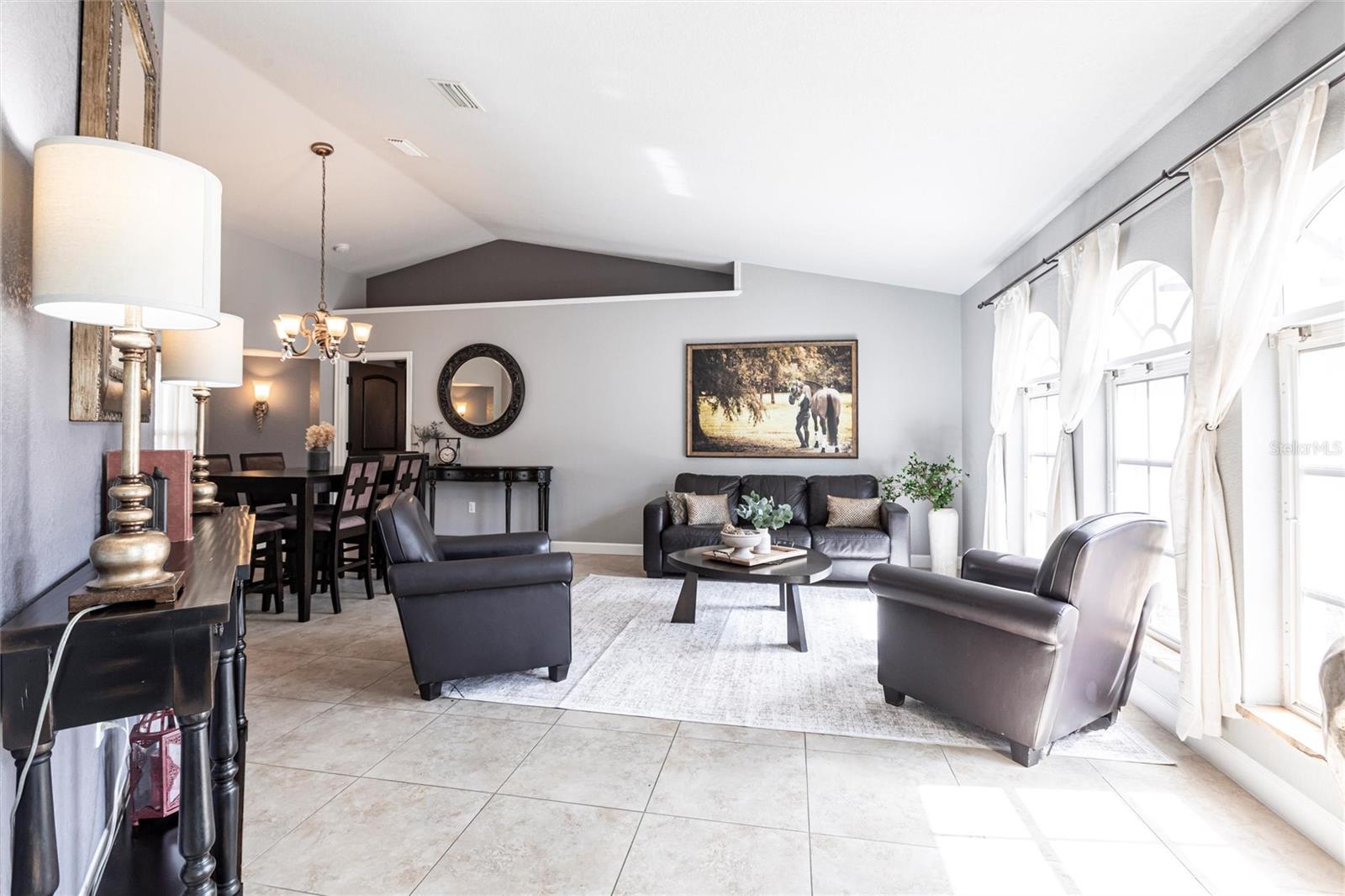 Image 7 of 47 For 23144 Donalda Avenue