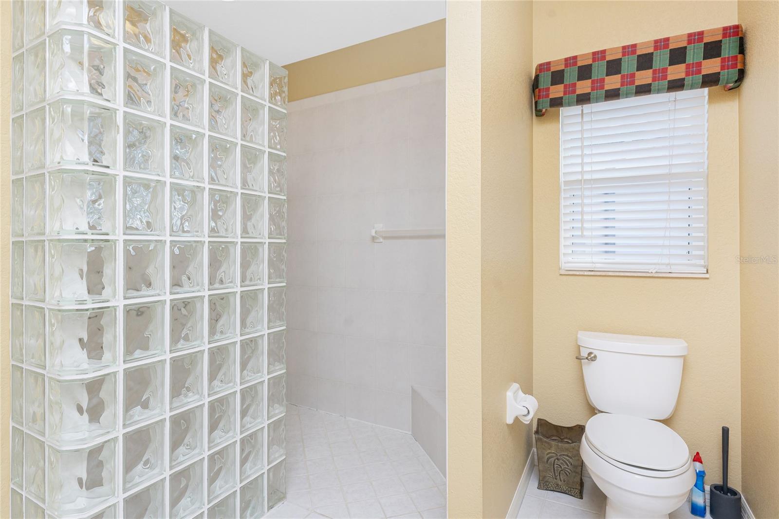 Image 26 of 68 For 1217 Bobwhite Court