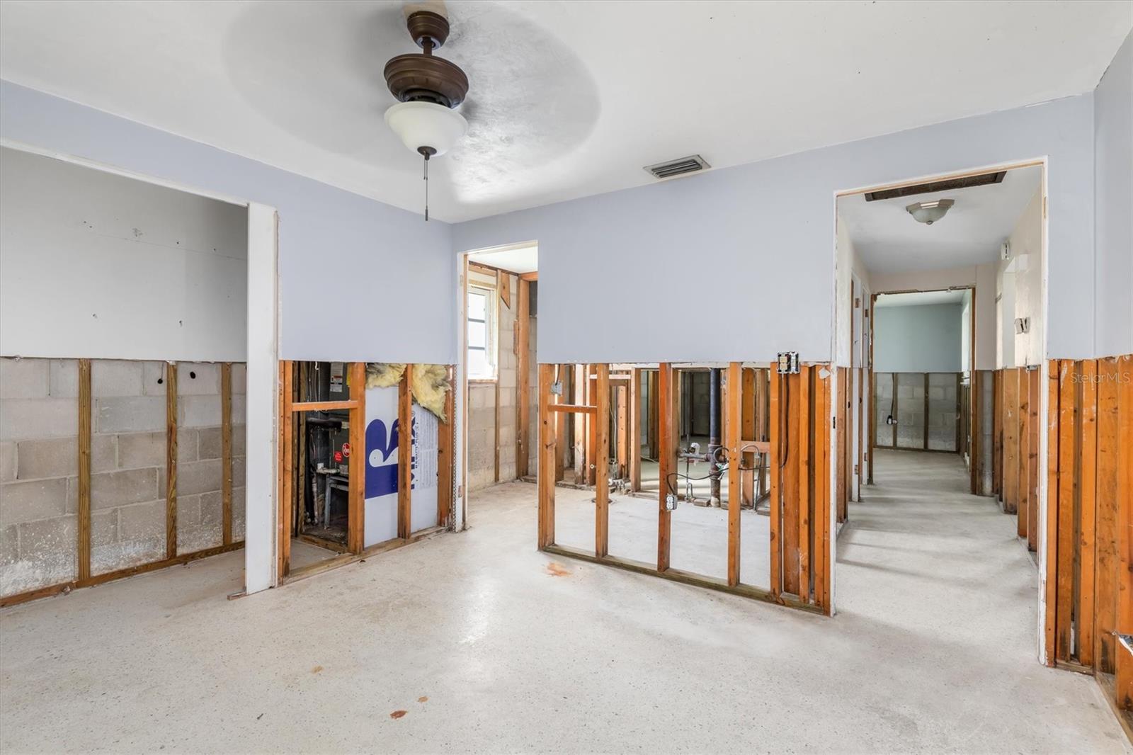 Image 14 of 47 For 3000 Wisteria Place