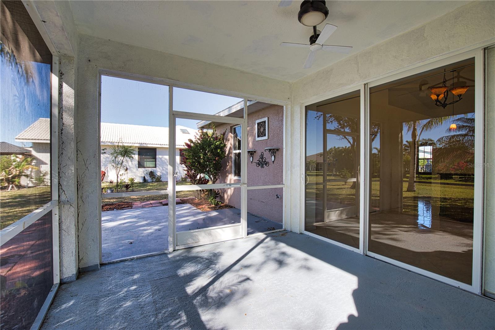 Image 41 of 46 For 1675 Blue Lake Circle
