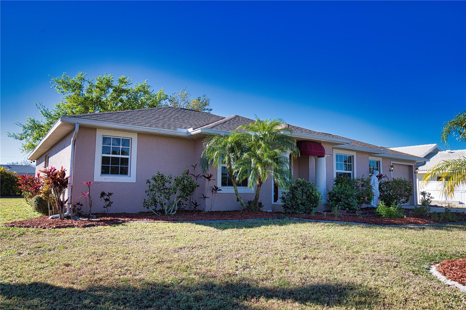Image 6 of 46 For 1675 Blue Lake Circle