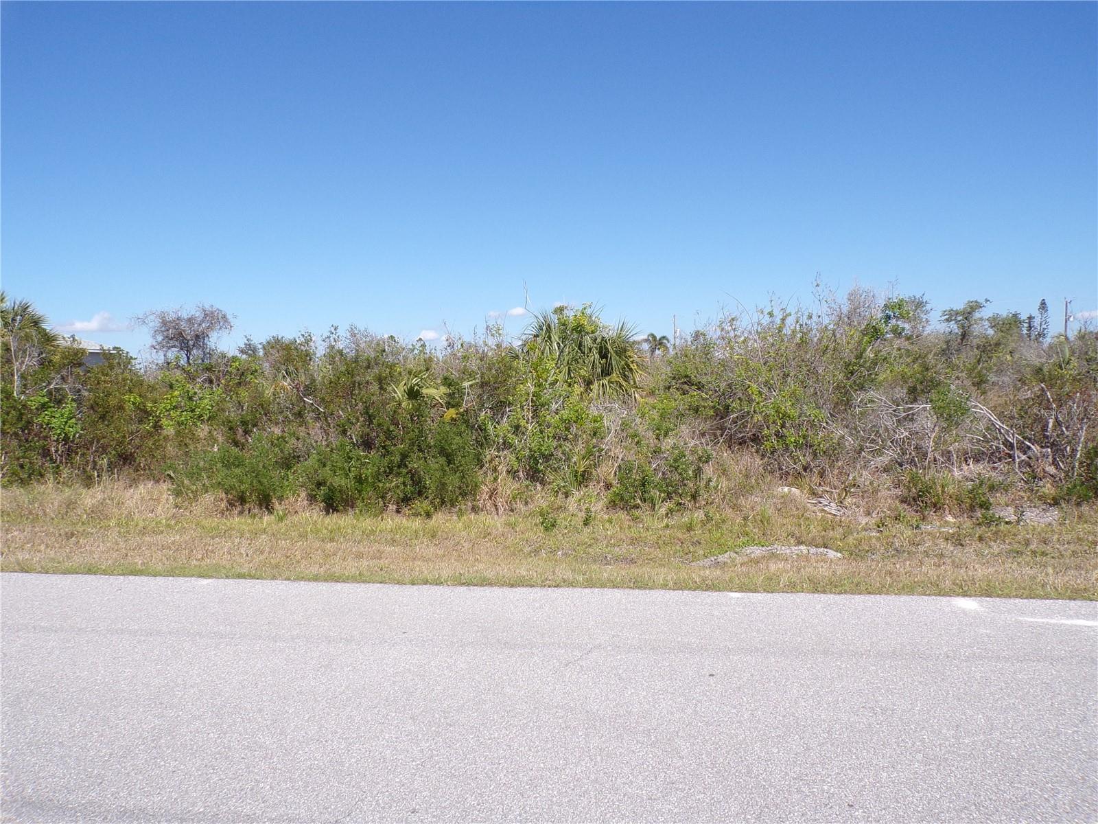 Details for 15547 Mccomb Circle, PORT CHARLOTTE, FL 33981