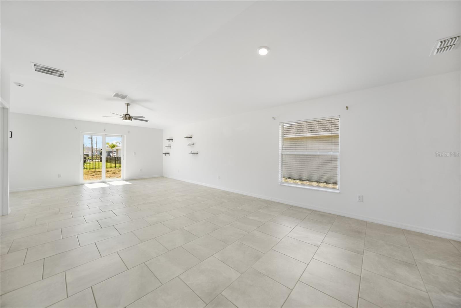Image 7 of 48 For 149 Hercules Drive