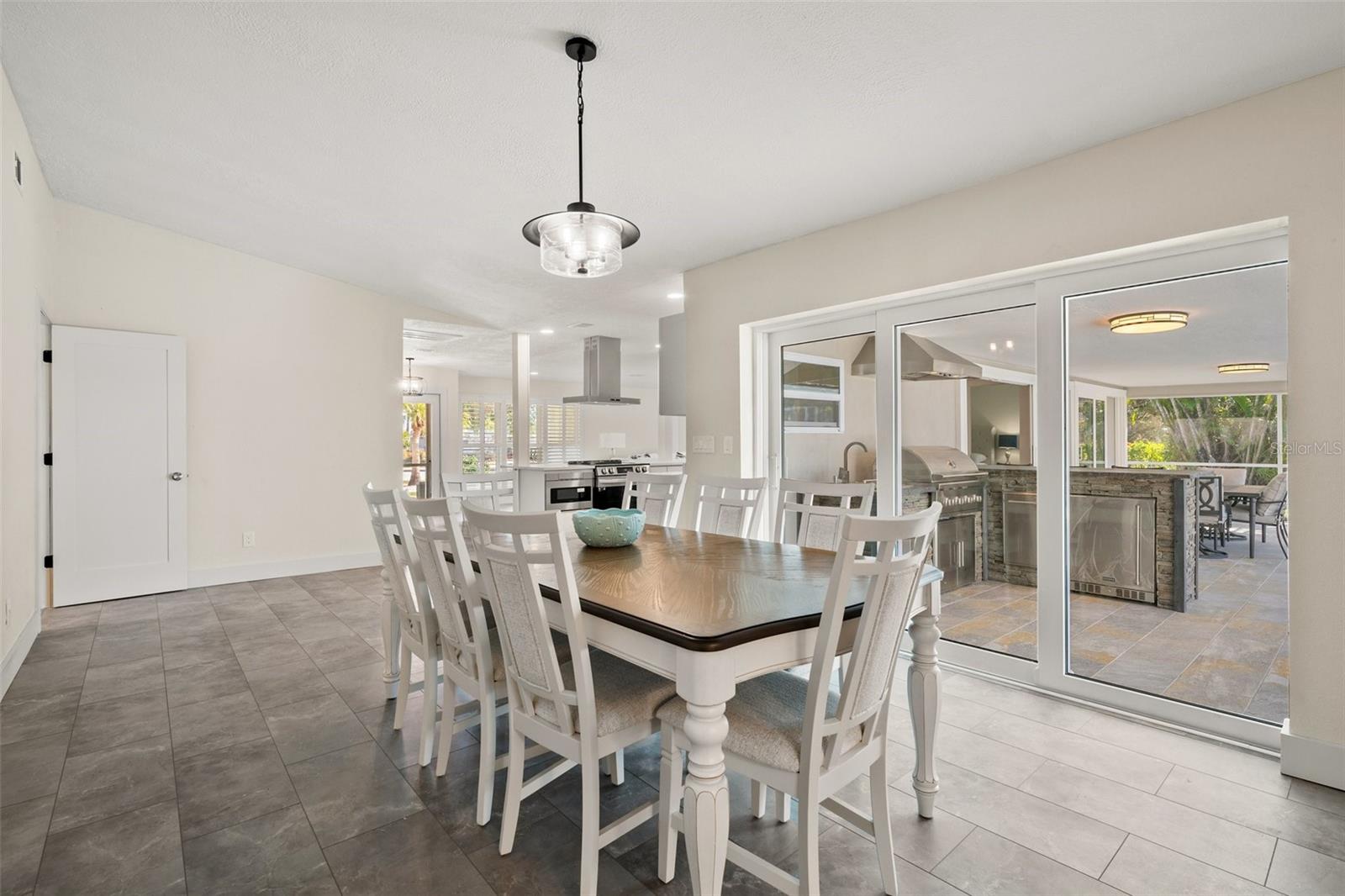 Image 15 of 50 For 404 53rd Terrace