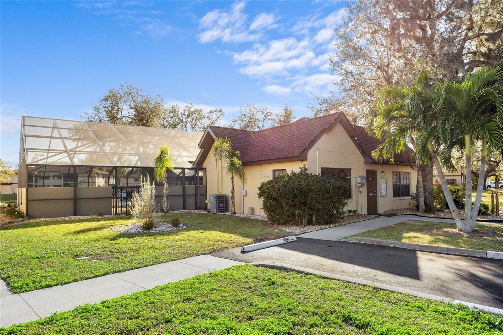 Image 31 of 32 For 19505 Quesada Avenue Ee204