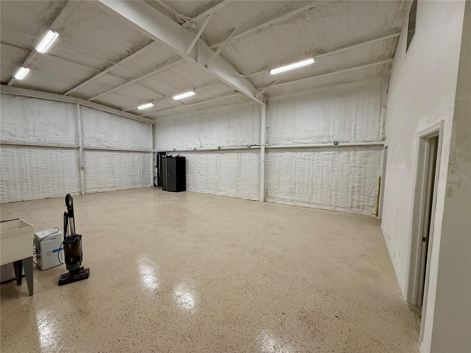 Image 4 of 69 For 121 Mckenzie Street