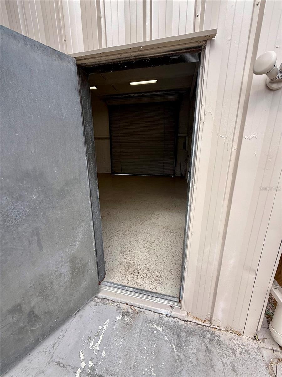 Image 40 of 69 For 121 Mckenzie Street