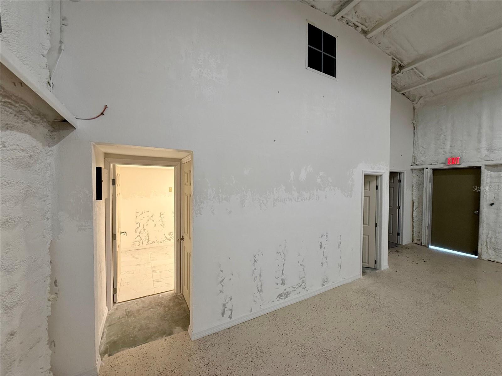 Image 47 of 69 For 121 Mckenzie Street