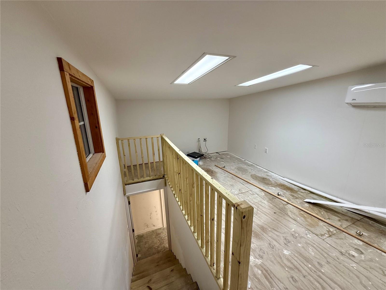 Image 51 of 69 For 121 Mckenzie Street