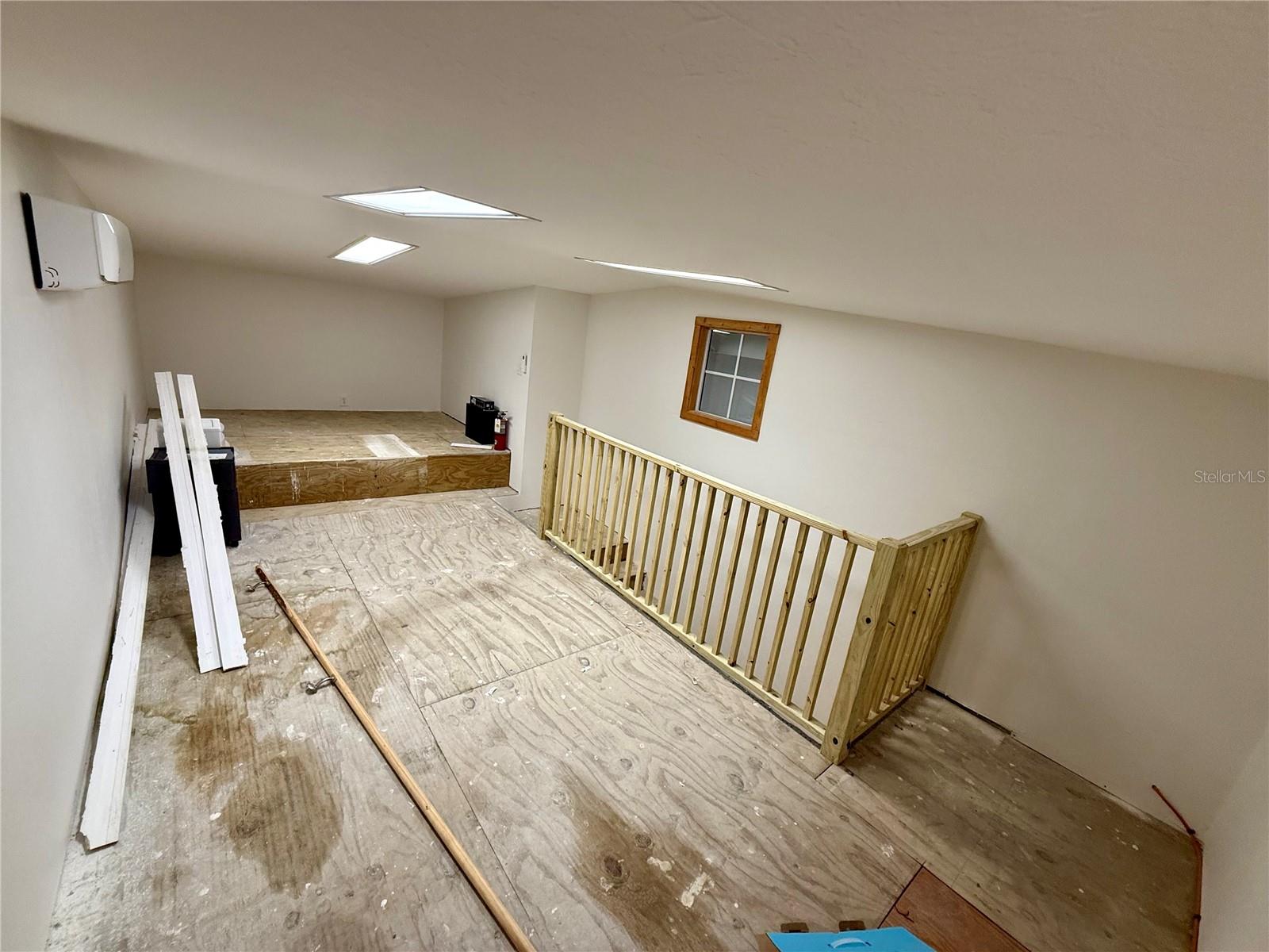 Image 54 of 69 For 121 Mckenzie Street