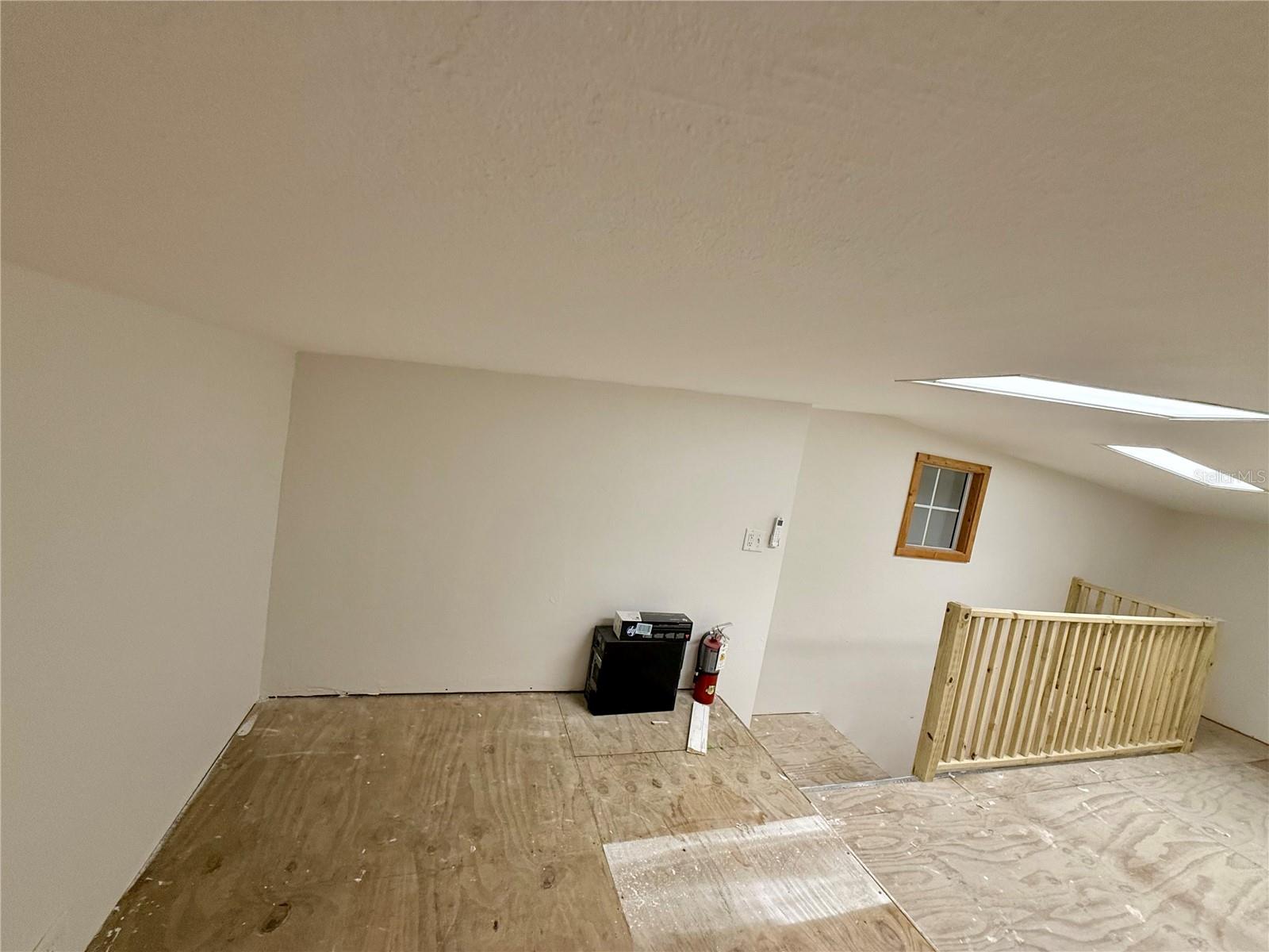 Image 56 of 69 For 121 Mckenzie Street