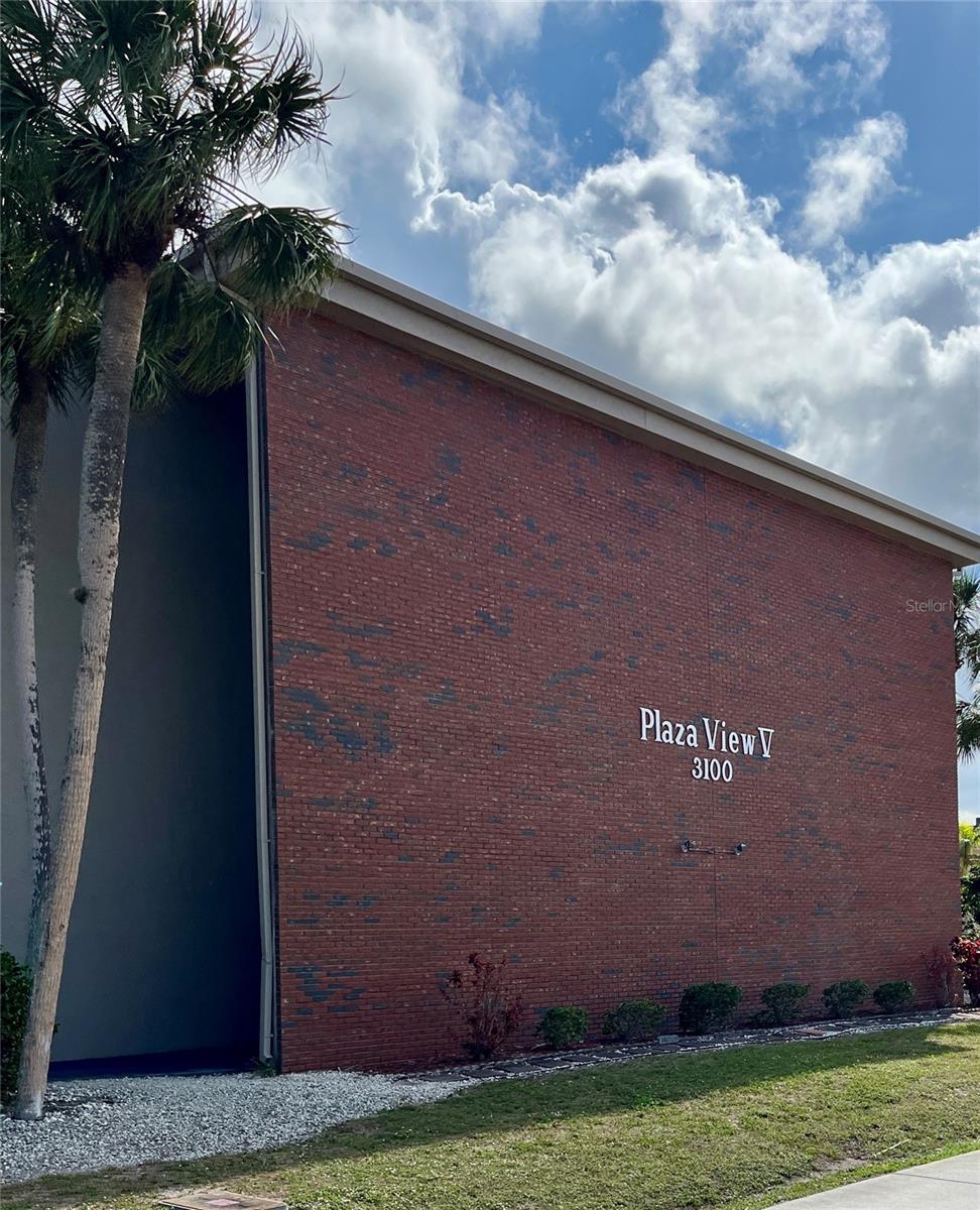 Image 2 of 23 For 3100 Harbor Boulevard 301