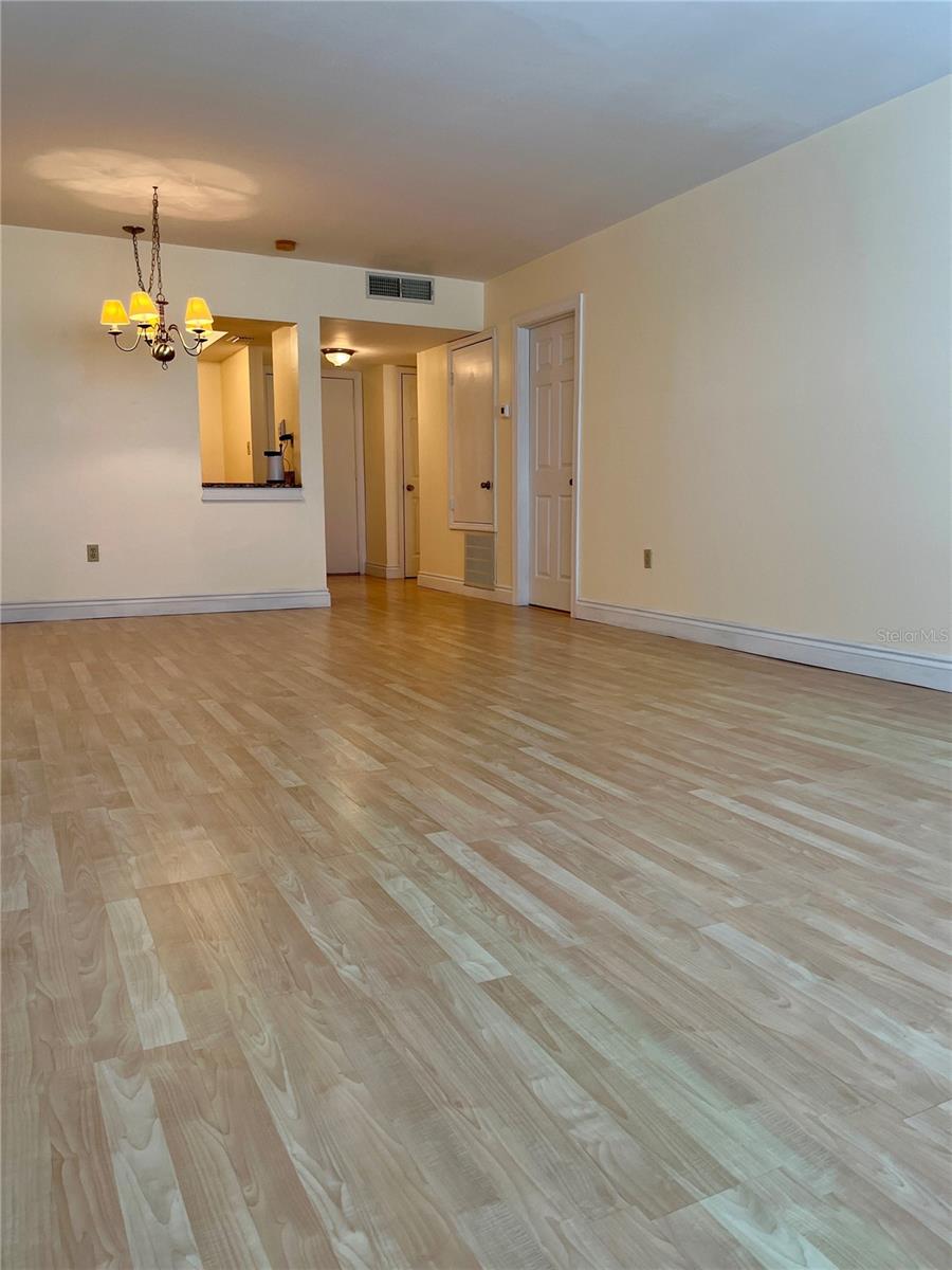 Image 7 of 23 For 3100 Harbor Boulevard 301