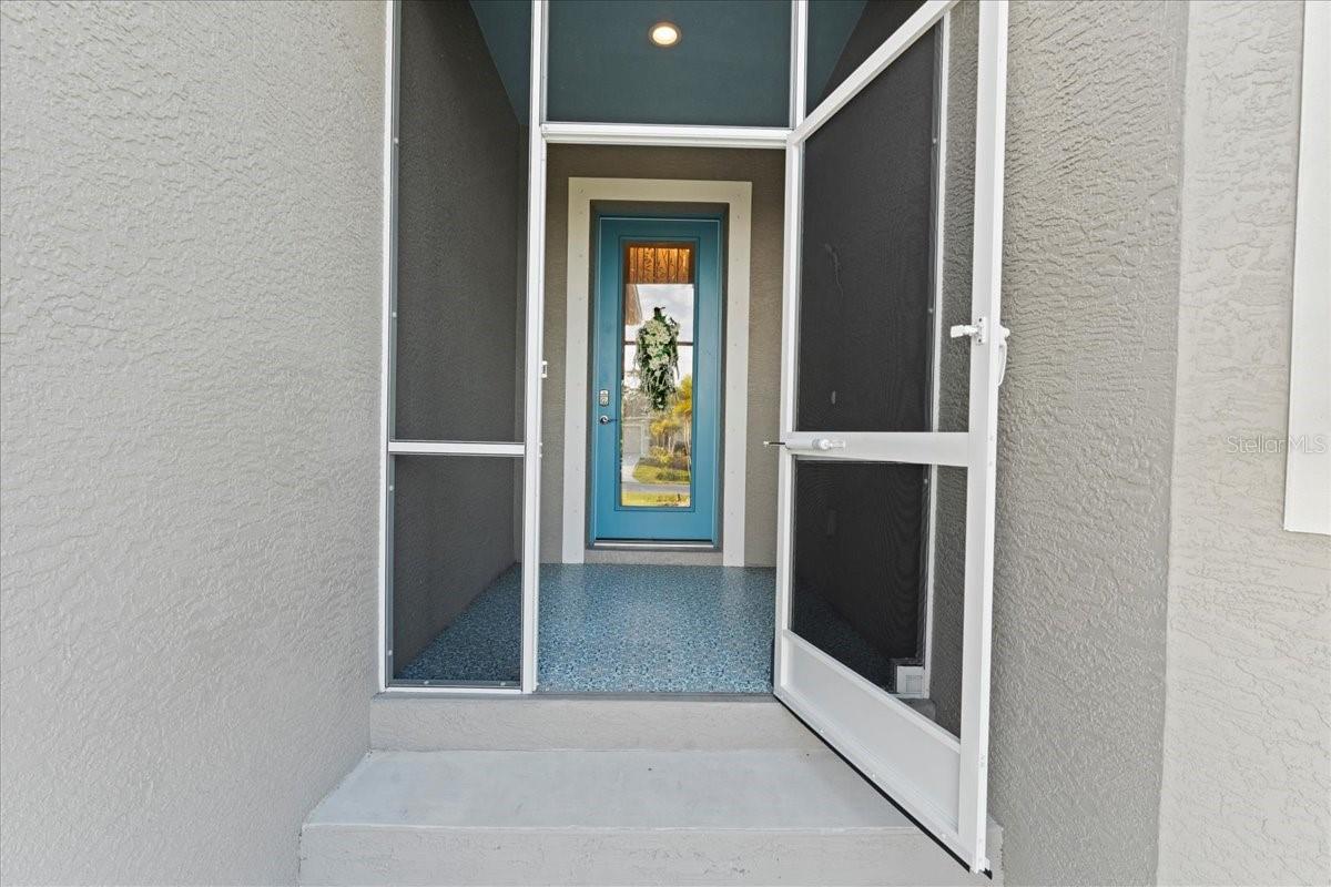 Image 3 of 38 For 122 Glades Drive