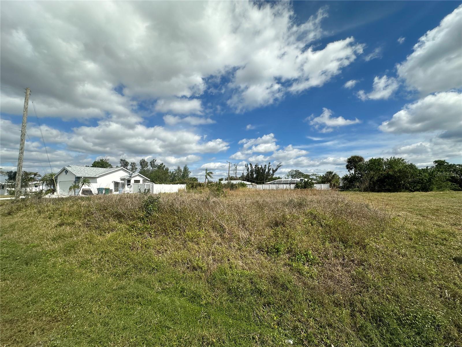 Image 2 of 3 For 3188 Port Charlotte Boulevard