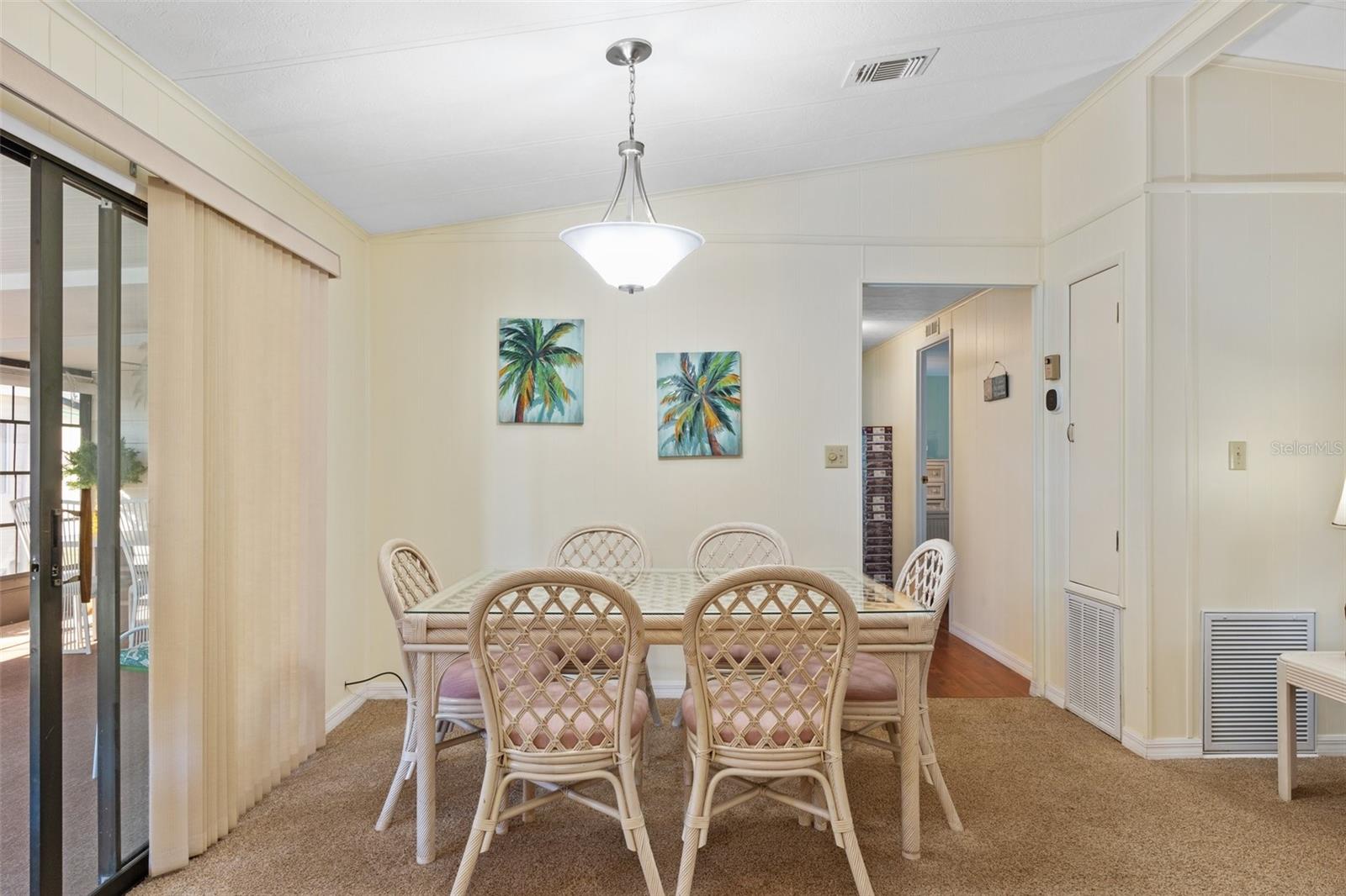 Image 14 of 84 For 229 Martinique Road