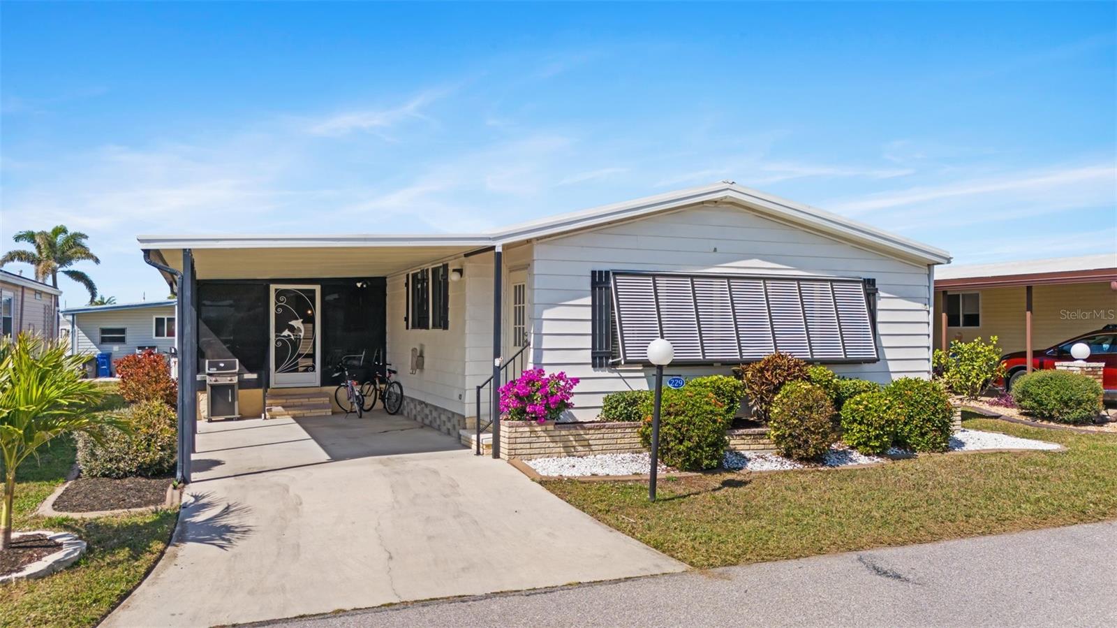 Image 42 of 84 For 229 Martinique Road