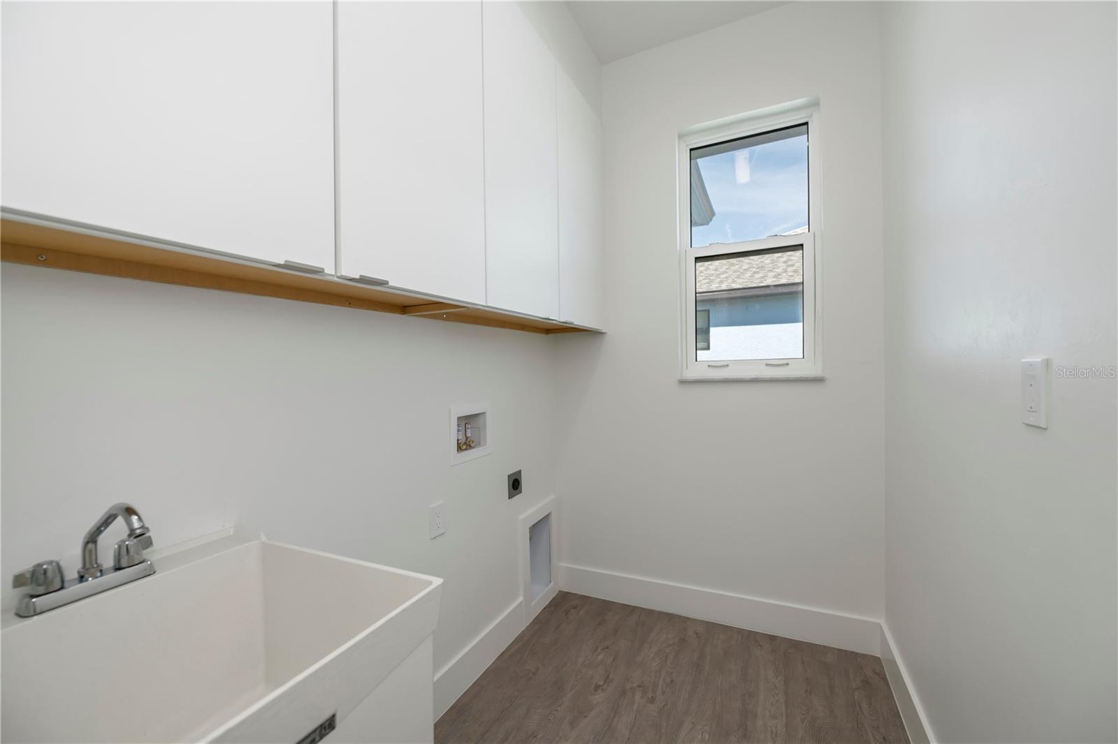 Image 57 of 63 For 855 Rotonda Circle