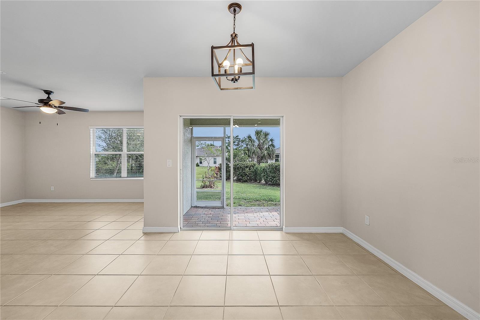 Image 10 of 38 For 616 Posadas Circle