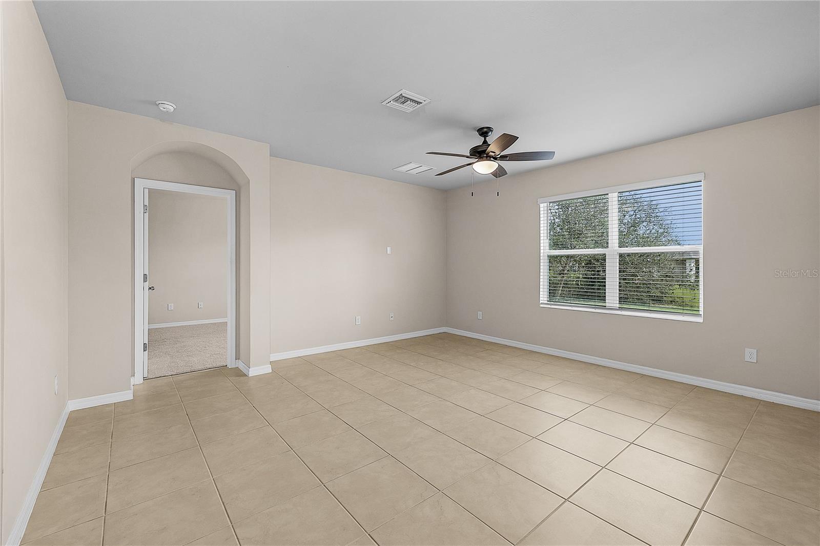 Image 11 of 38 For 616 Posadas Circle