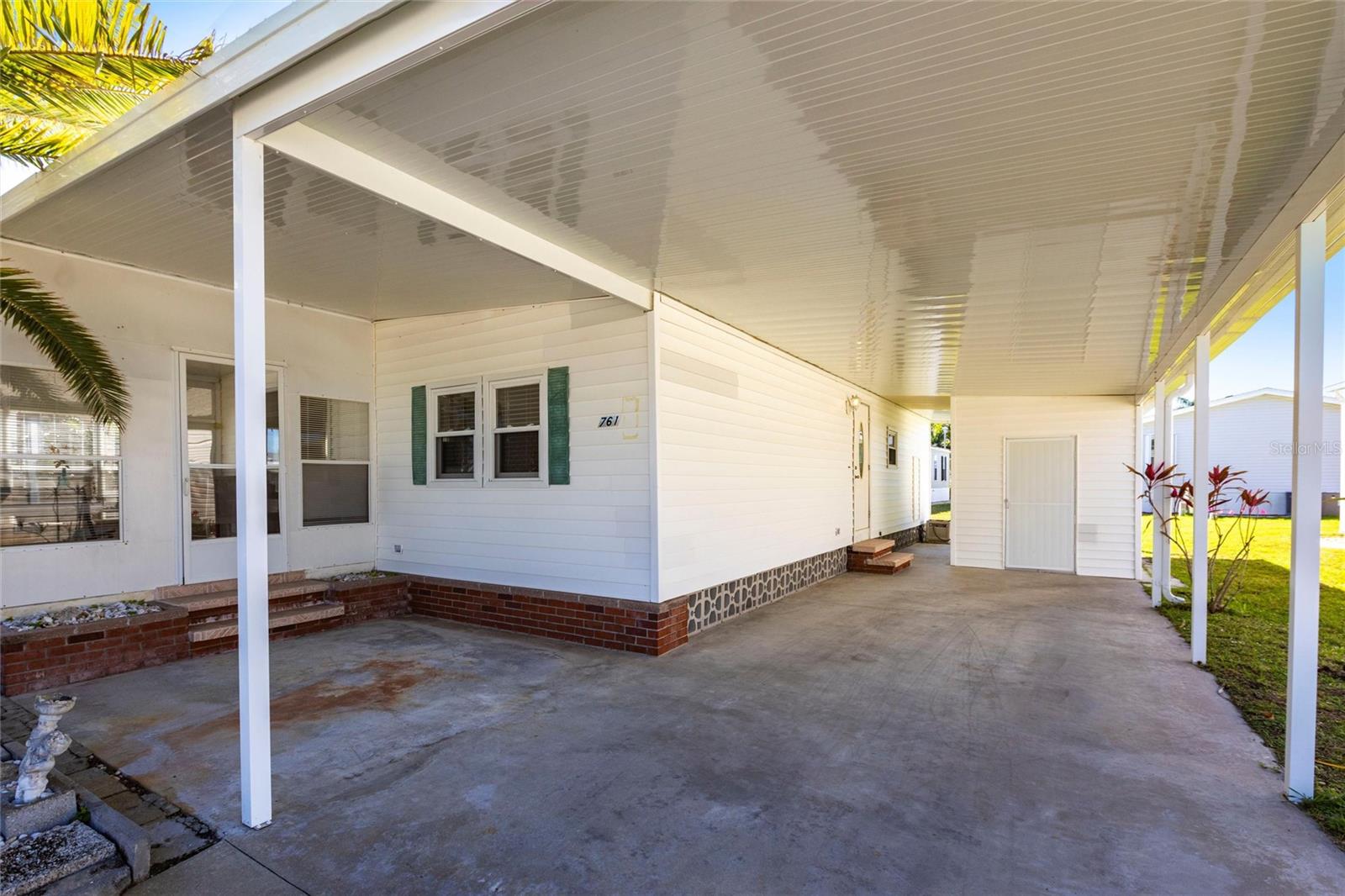 Image 3 of 51 For 2100 Kings Highway 761