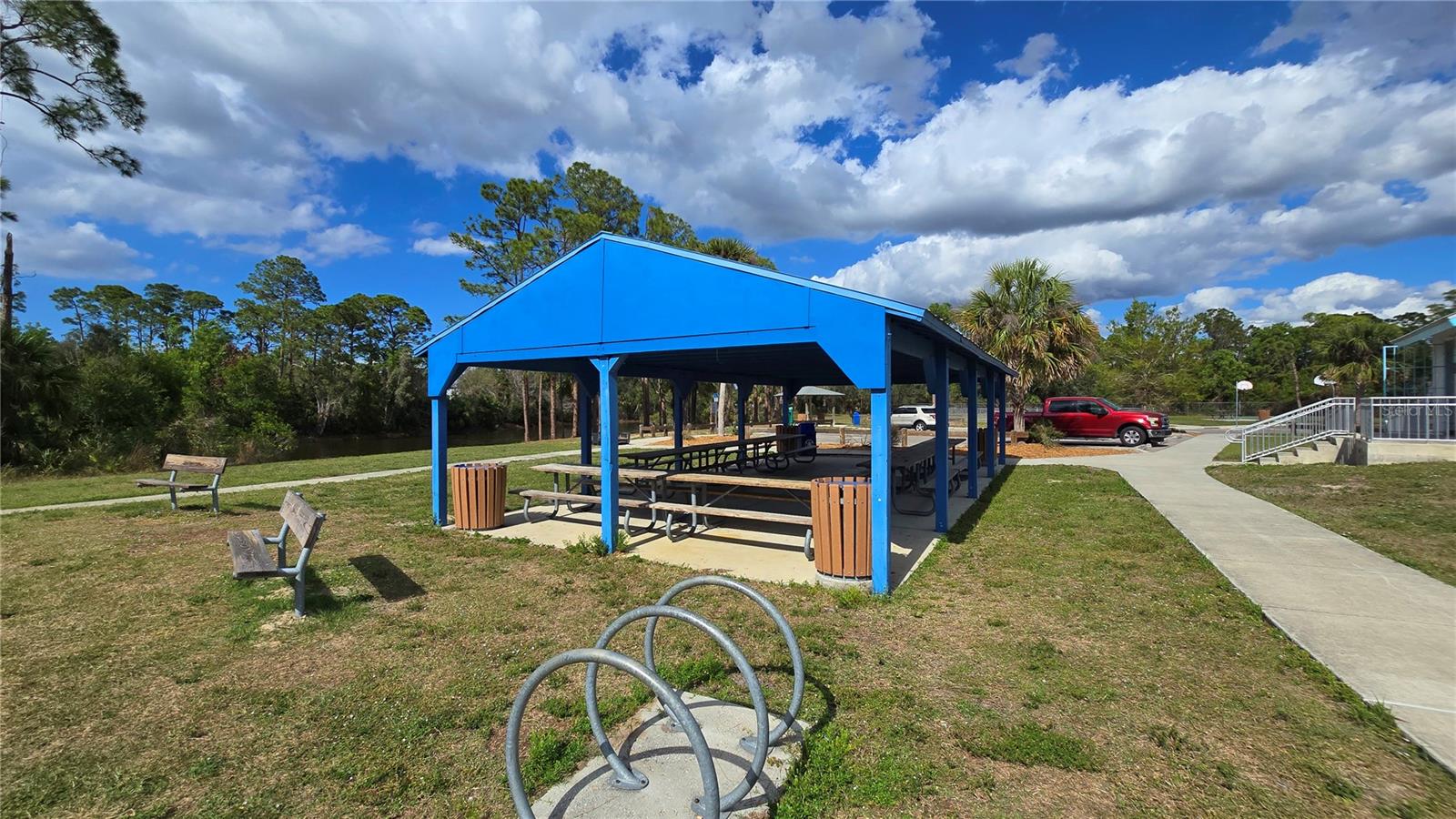 Image 27 of 30 For 13520 Carousel Drive