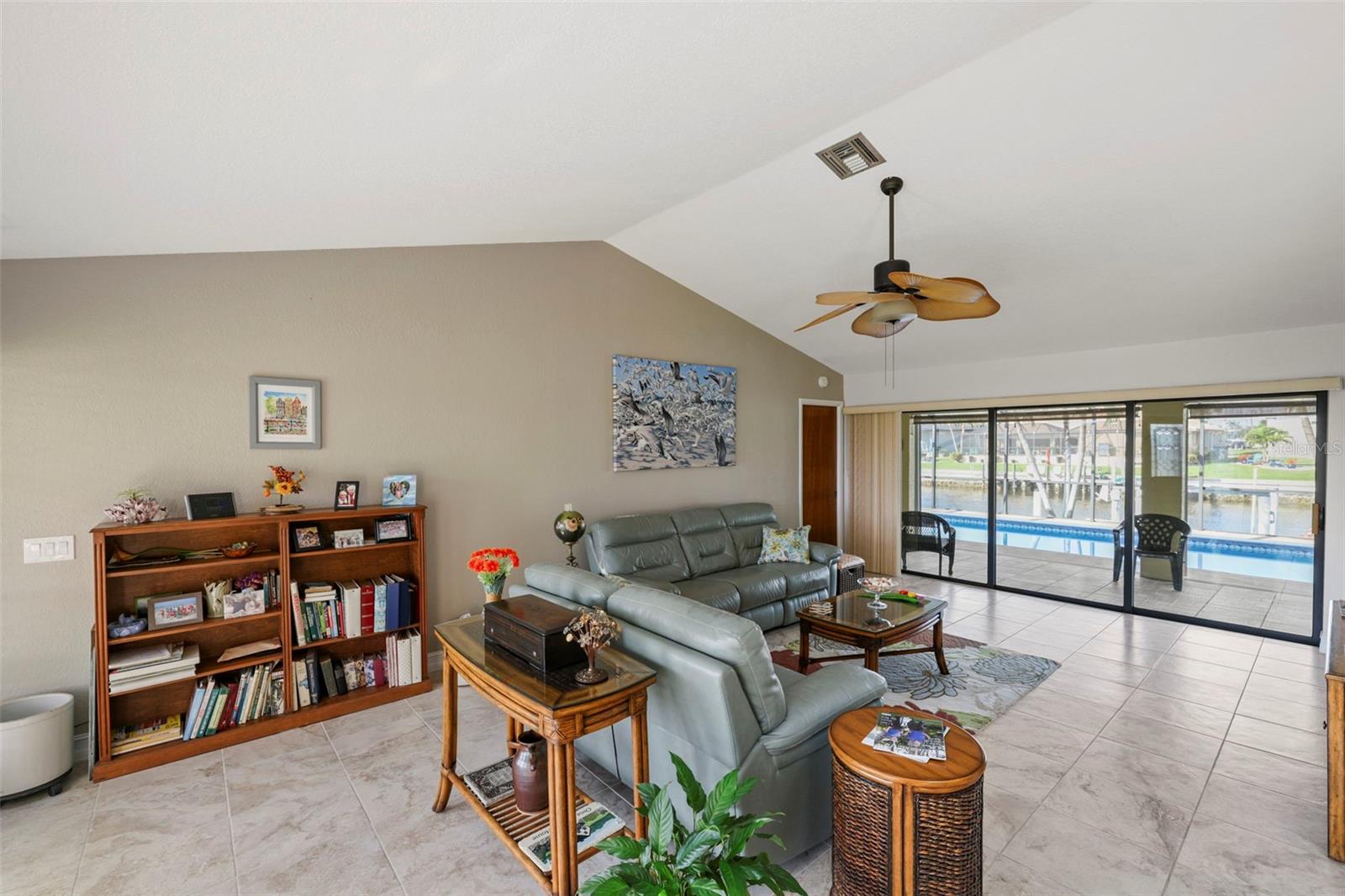 Image 11 of 46 For 611 Bal Harbor Boulevard