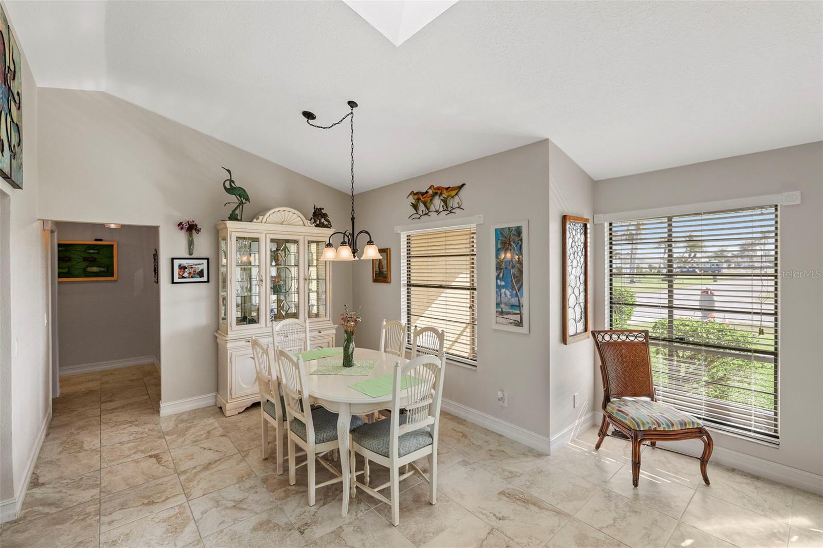 Image 14 of 46 For 611 Bal Harbor Boulevard