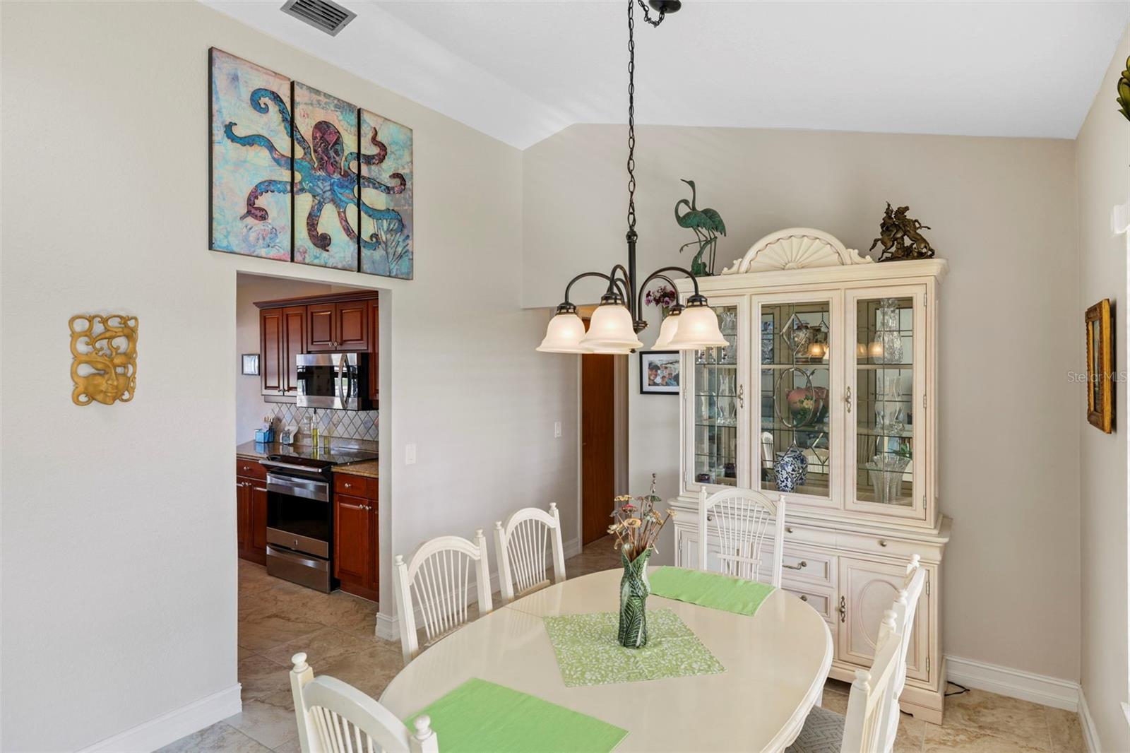 Image 15 of 46 For 611 Bal Harbor Boulevard