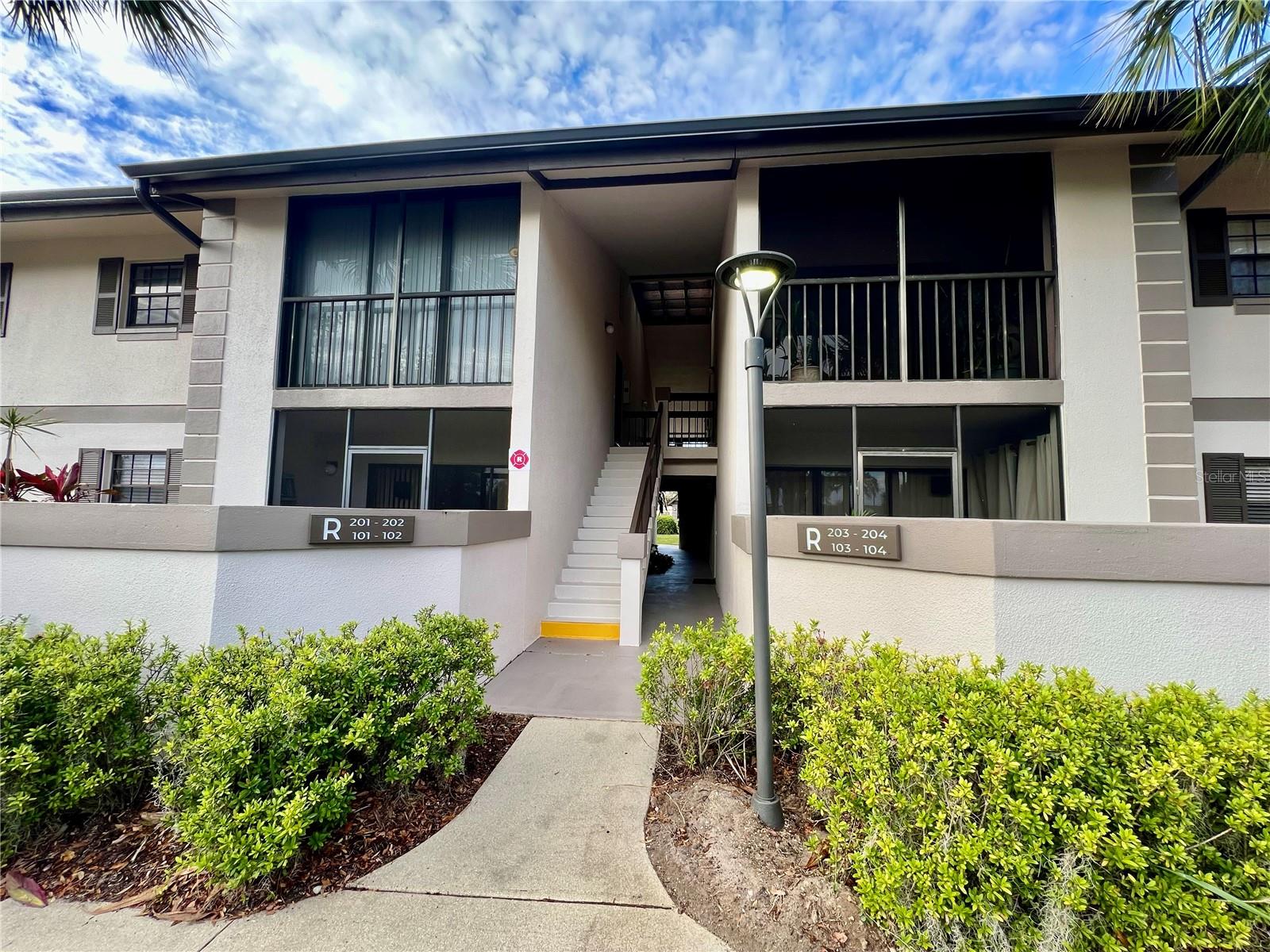 Image 2 of 40 For 1515 Forrest Nelson Boulevard R201